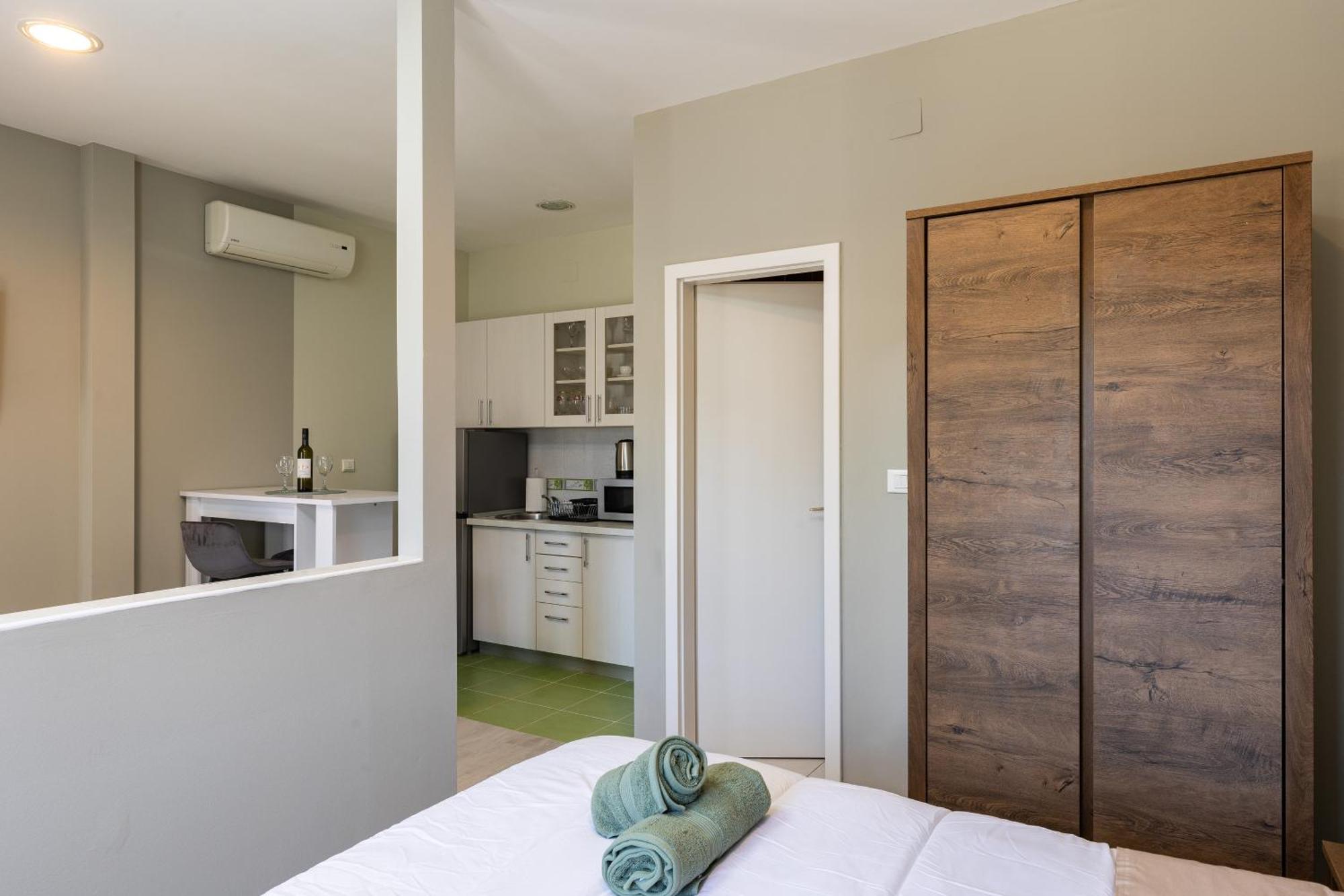 Apartments Harriet ดูบรอฟนิก ภายนอก รูปภาพ