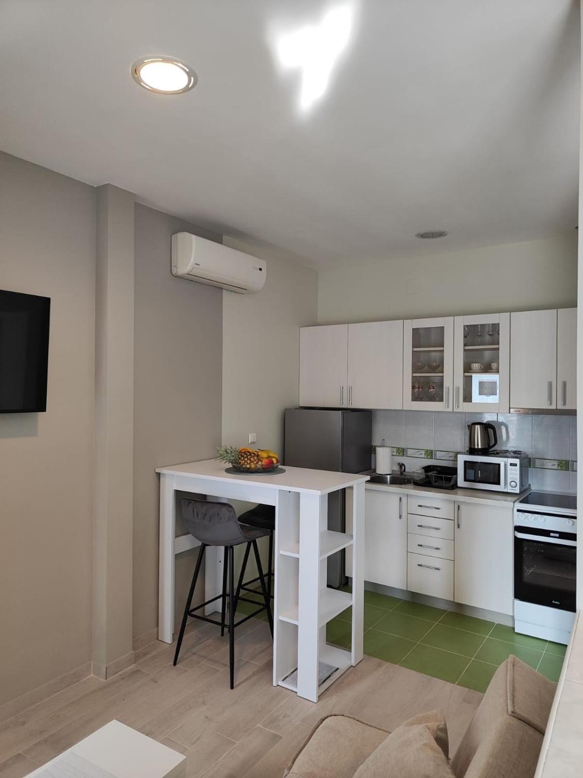 Apartments Harriet ดูบรอฟนิก ภายนอก รูปภาพ