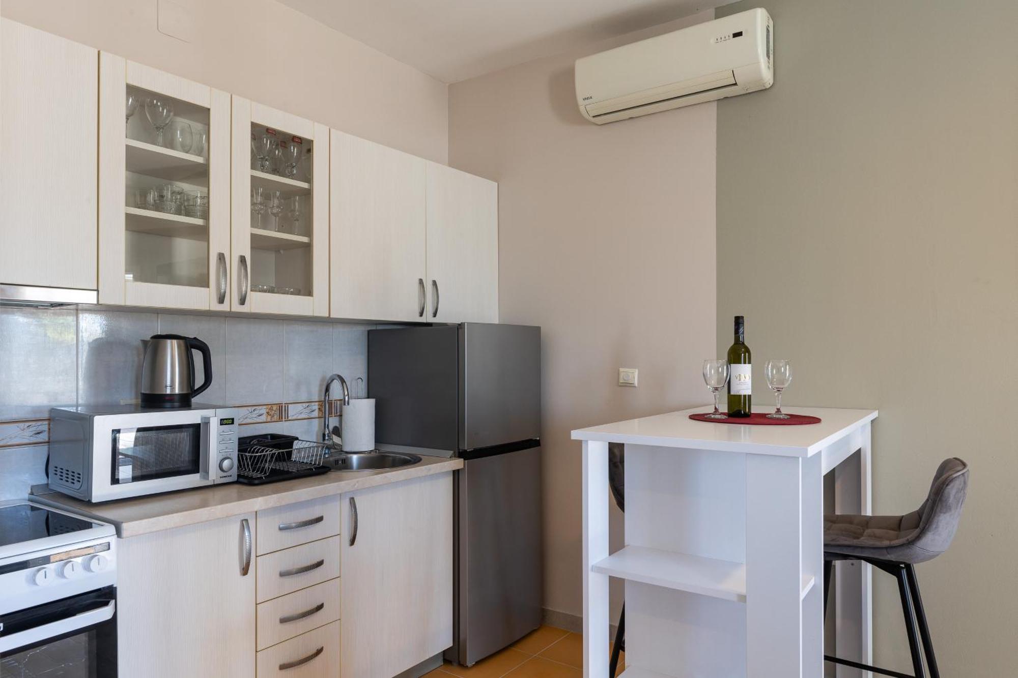 Apartments Harriet ดูบรอฟนิก ภายนอก รูปภาพ